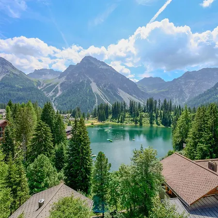 Appartamaint Tscherv By Vacations, Exklusive Im Zentrum Mit Blick Auf Den Untersee Und Berge Inkl Parkplatz * アローザ